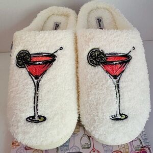 Women’s Pink Cosmopolitan Slippers